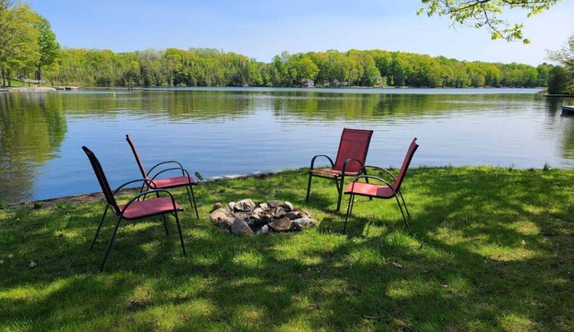 The Shearer - 3-Bedroom Waterfront Cottage