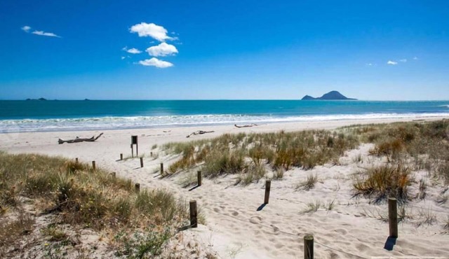 Thornton Beach Holiday Park