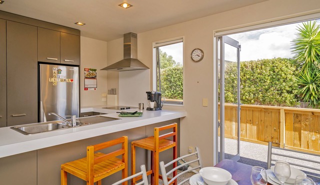 Titoki Magic - Matarangi Holiday Home
