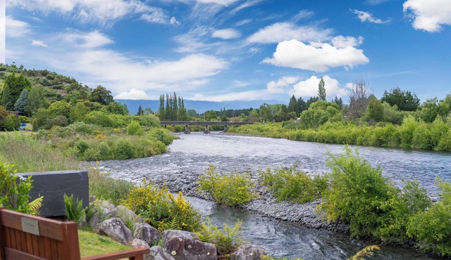Tongariro Base Camp - Turangi Holiday Home