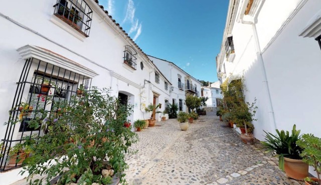 Traditional 18th century house with courtyard & pool in historic pueblo blanco