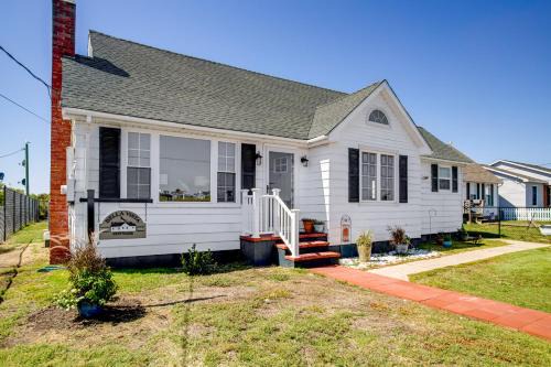 Unique Tangier Cottage w/Chesapeake Bay Views!