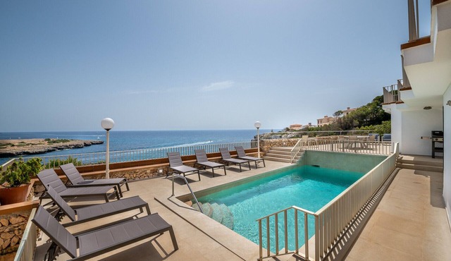 Villa Enderrosall in Porto Cristo