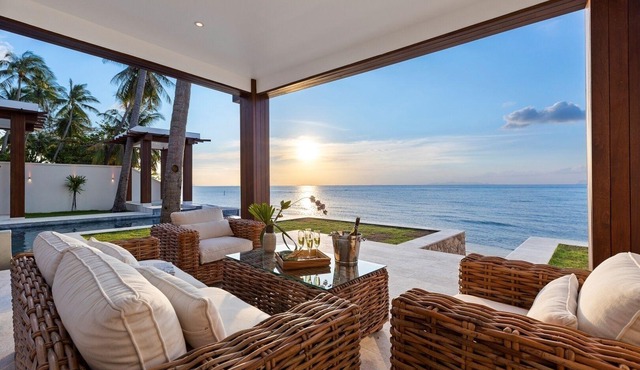 Villa Hanna Luxury Beachfront