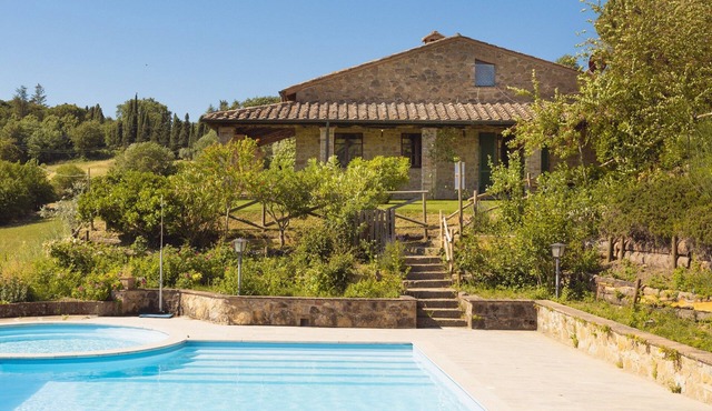 Villa I Girasoli in Montepulciano with Swimming pool