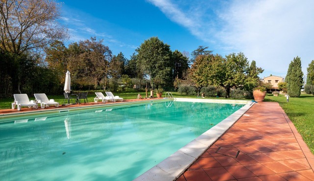 Villa 'La Stalla Il Sole Verde' with Shared Pool, Wi-Fi, Pets Allowed