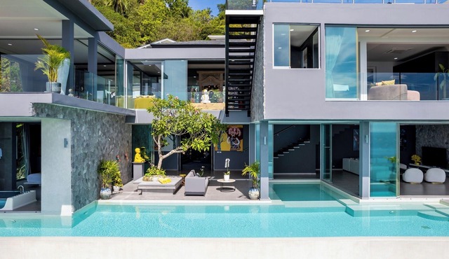 Villa Moonstar 4 bedroom with Pool & Oceanview