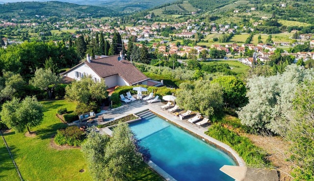 Villa Ninfeo 10+4, Emma Villas