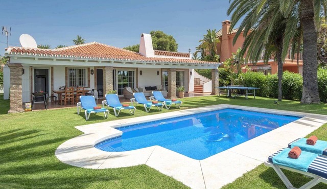 Villa Oasis Beach by Villa Plus