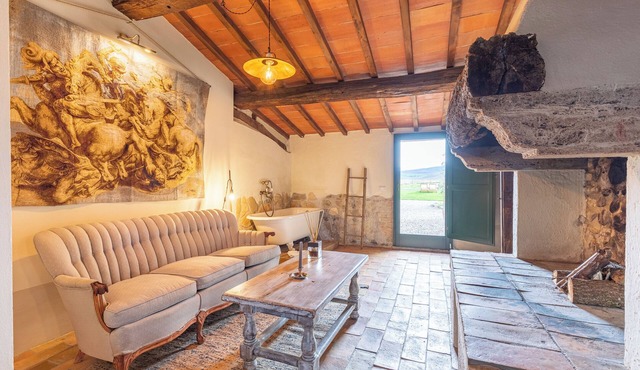 Villa "Privata Locanda In Tuscany" with Private Pool, Private Terraces & Wi-Fi