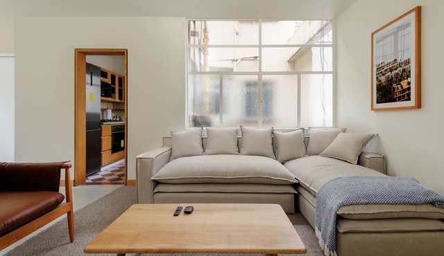 w* | Captivating 2BR with Balcony in Roma Norte