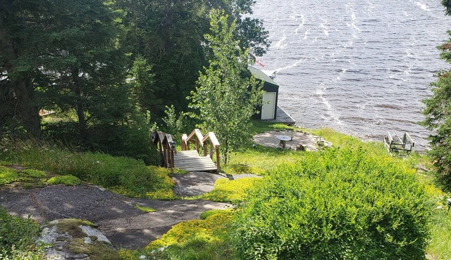 Waterfront Cottage