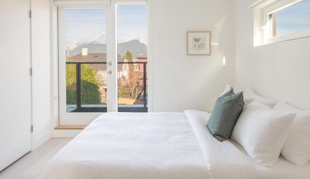 Welcome to Kinn - Calm + Minimal Guest House