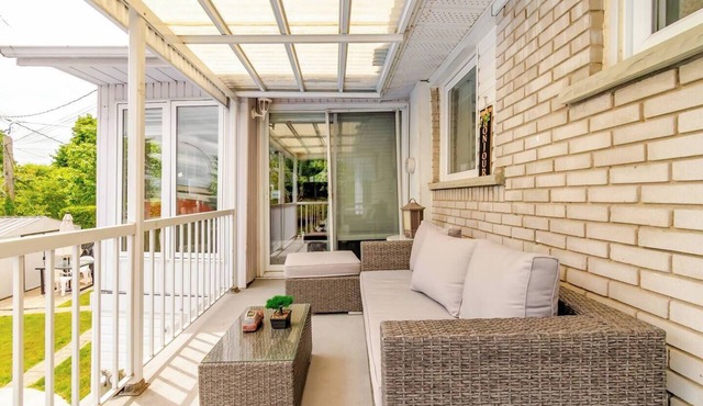 Welcome to your serene home with a pool & piano!