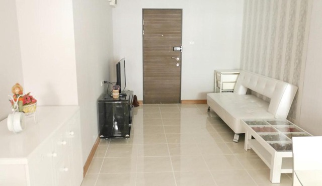 Wide Space Condo @ Nonthaburi