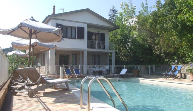 Wonderful private villa for 8 people with WIFI, pool, TV, patio and panoramic view