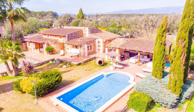 Wonderful villa with pool