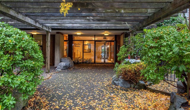 Your Perfect Westend location - 5 min from beach or Stanley Park