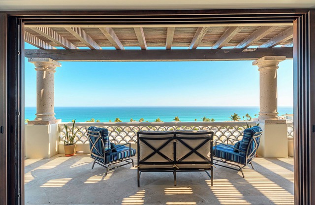The Beachfront Club 