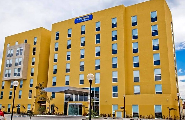 3-Star Hotel ∙ City Express Salamanca