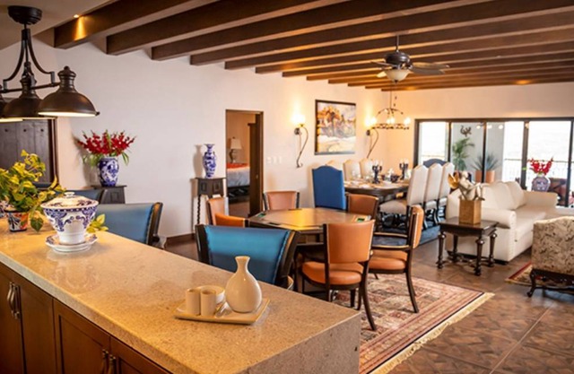331 m² House ∙ 4 bedrooms ∙ 10 guests