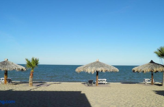 #38 Bungalow Seaside Hotel & Victors Rv Park
