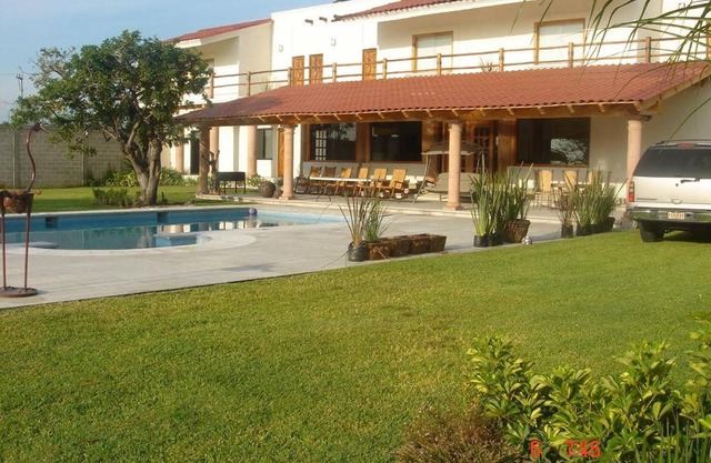 6REC 24 PERSONAS QUINTA EN XOCHITEPEC, MORELOS QA