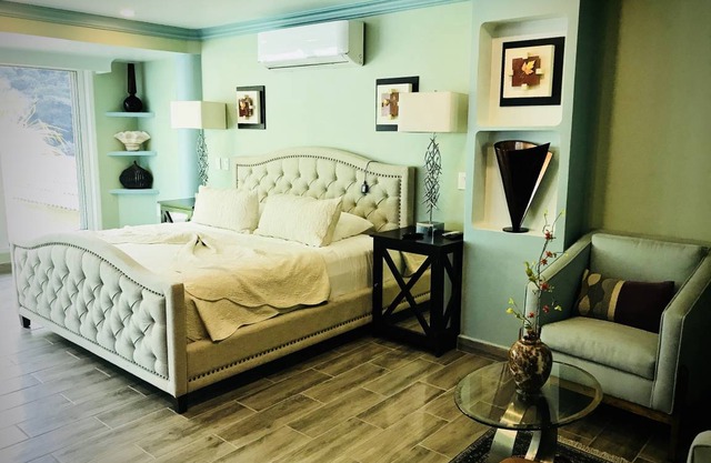 93 m² Private room ∙ 2 bedrooms ∙ 6 guests