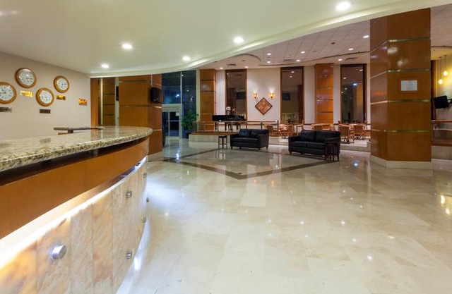 Best Western PLUS Nuevo Laredo Inn & Suites