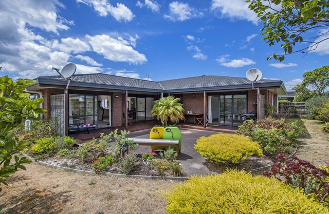 Ruakaka Holiday 