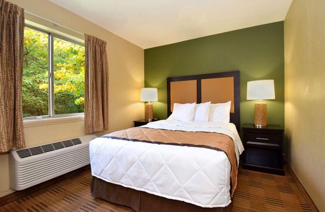 Extended Stay America - Arlington - Six Flags