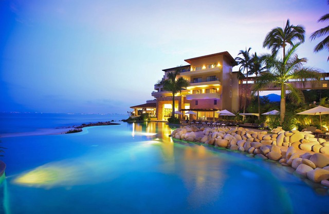Garza Blanca Preserve Resort & Spa