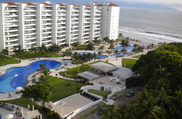 Great Ocean View Condo in Vallartas' Best Bay. Bay of Banderas. Villa Magna