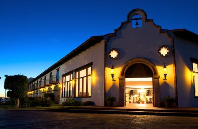 Hacienda Bajamar Golf Resort