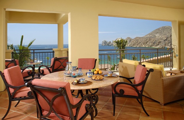 Hacienda Beach Club, Gorgeous Views, 2 BR, Most Desirable Bldg 4 on 3rd Floor.