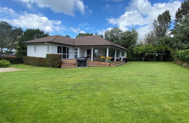 Tui Cottage Hahei Holiday Bach 
