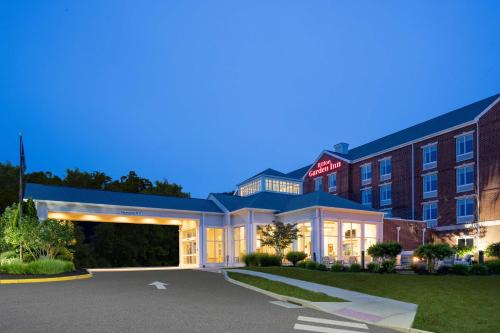 Groton Inn 