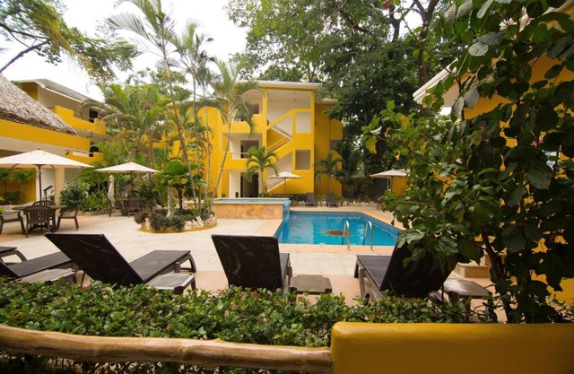 Hotel Chablis 