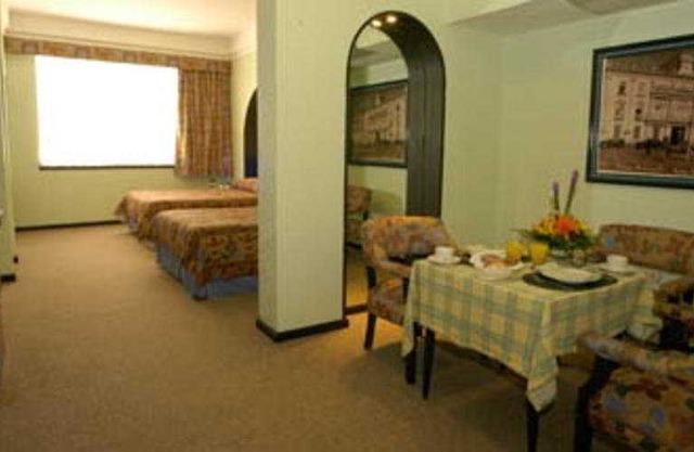 Hotel Leon