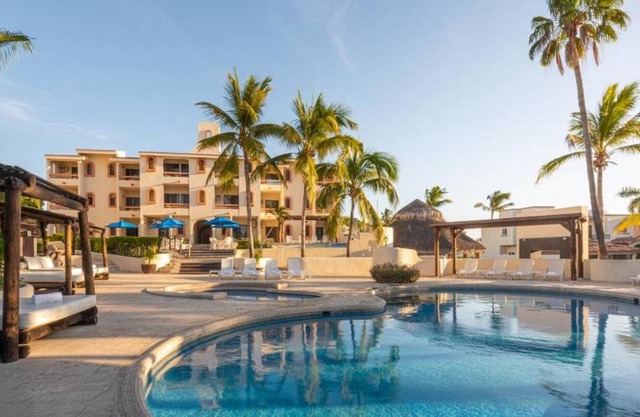 Hotel ∙ Stunning 1BR Junior Suite Steps to Punta Sur Golf Course