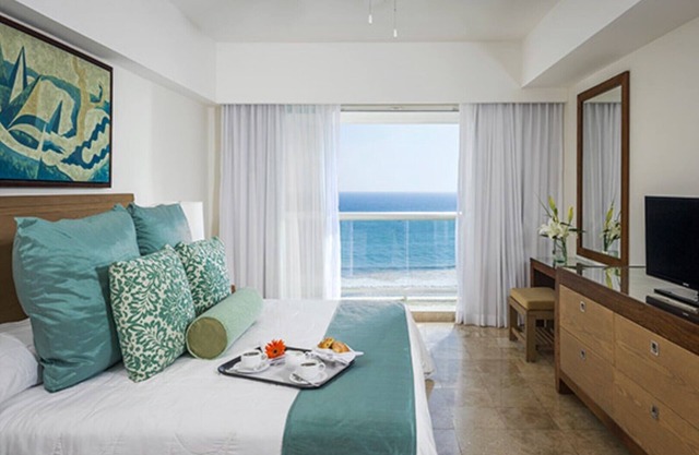MAYAN PALACE MASTER ROOM ACAPULCO