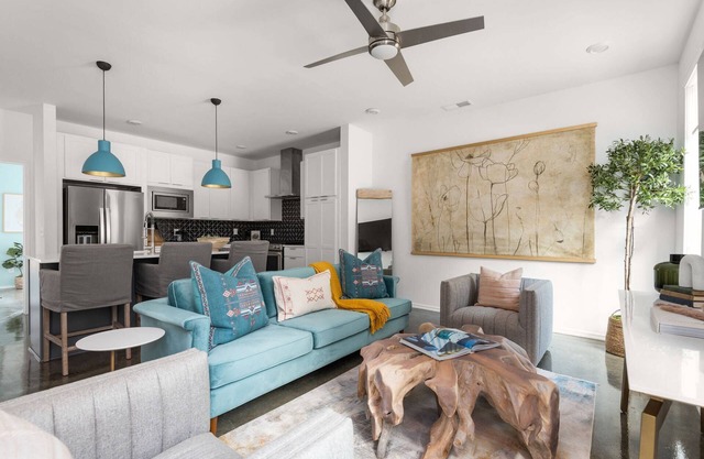 MC ~ Luxury Condo Near Downtown w/Parking & Private Rooftop ~ Walk to 5-Points Restaurants and Bars