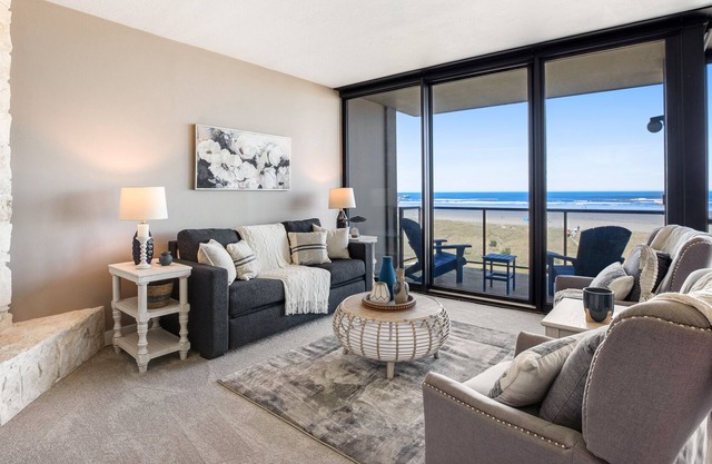 Renovated, Family-Friendly, Oceanfront Condo with Views - Steps to Beach