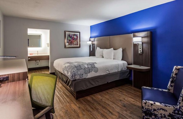 SureStay Plus Hotel by Best Western Sacramento Cal Expo