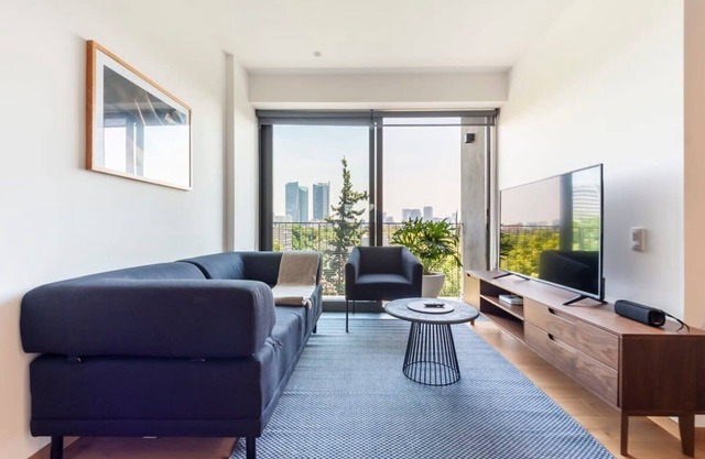 w* | Fabulous 2BR with Balcony in Condesa