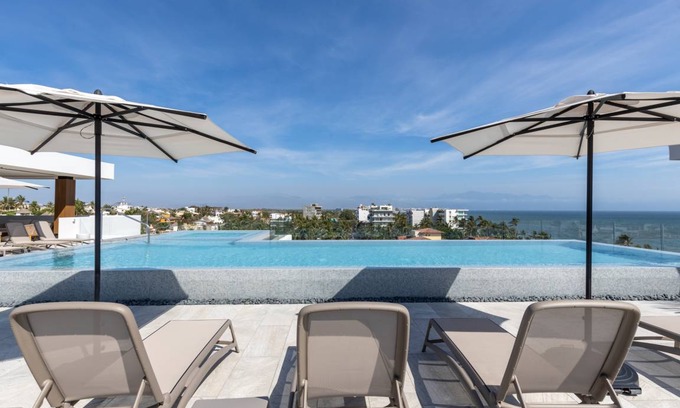 Bucerias Condo | 102 m² Condo ∙ 2 bedrooms ∙ 5 guests