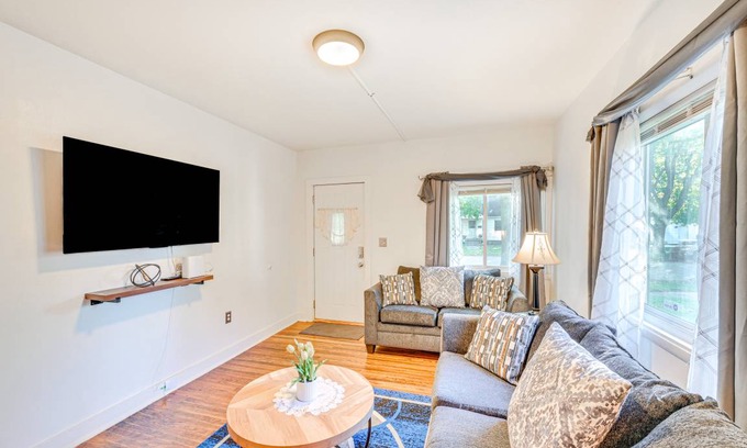 Niles House | 111 m² House ∙ 3 bedrooms ∙ 6 guests