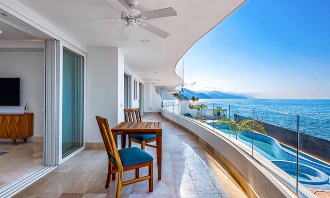 Mismaloya Condo | 121 m² Condo ∙ 2 bedrooms ∙ 6 guests