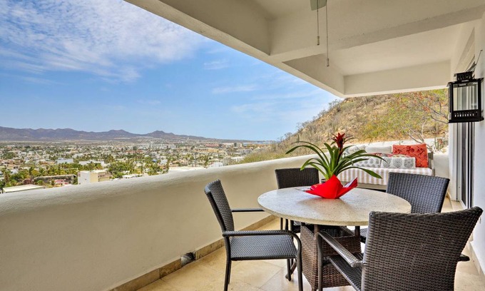 Pedregal Apartment | 143 m² Apartment ∙ 2 bedrooms ∙ 6 guests