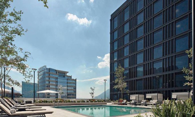 San Pedro Garza Garcia Hotel | 172 m² Hotel ∙ 127 guests